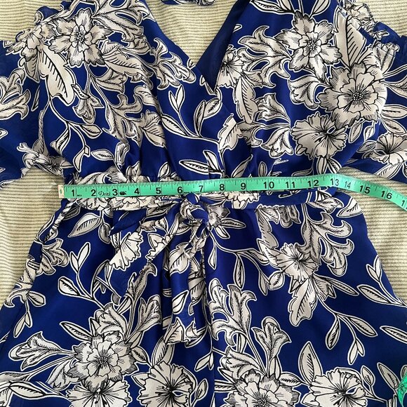 Bardot Ruffled Cold-Shoulder Romper - Picture 7 of 7